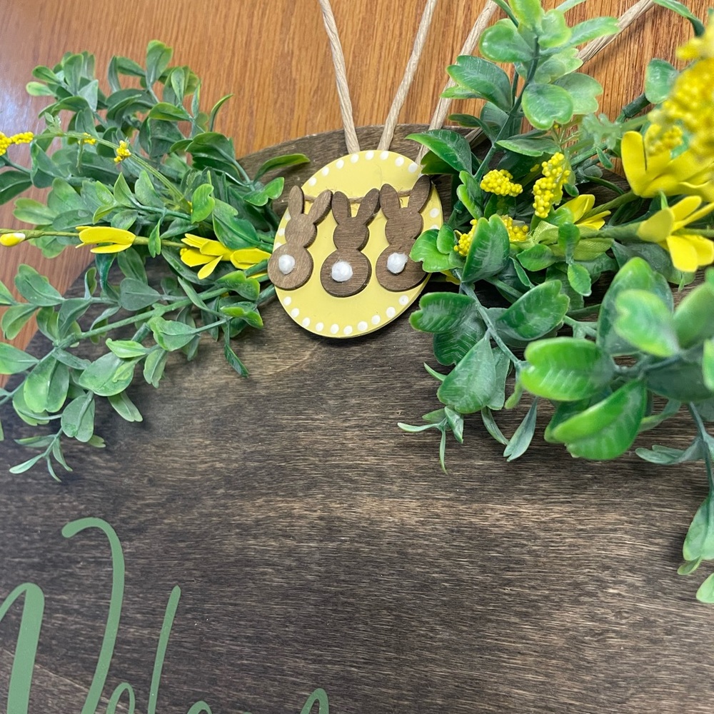 Handmade Handpainted Wood Welcome Spring Sign - Picture 3 of 4